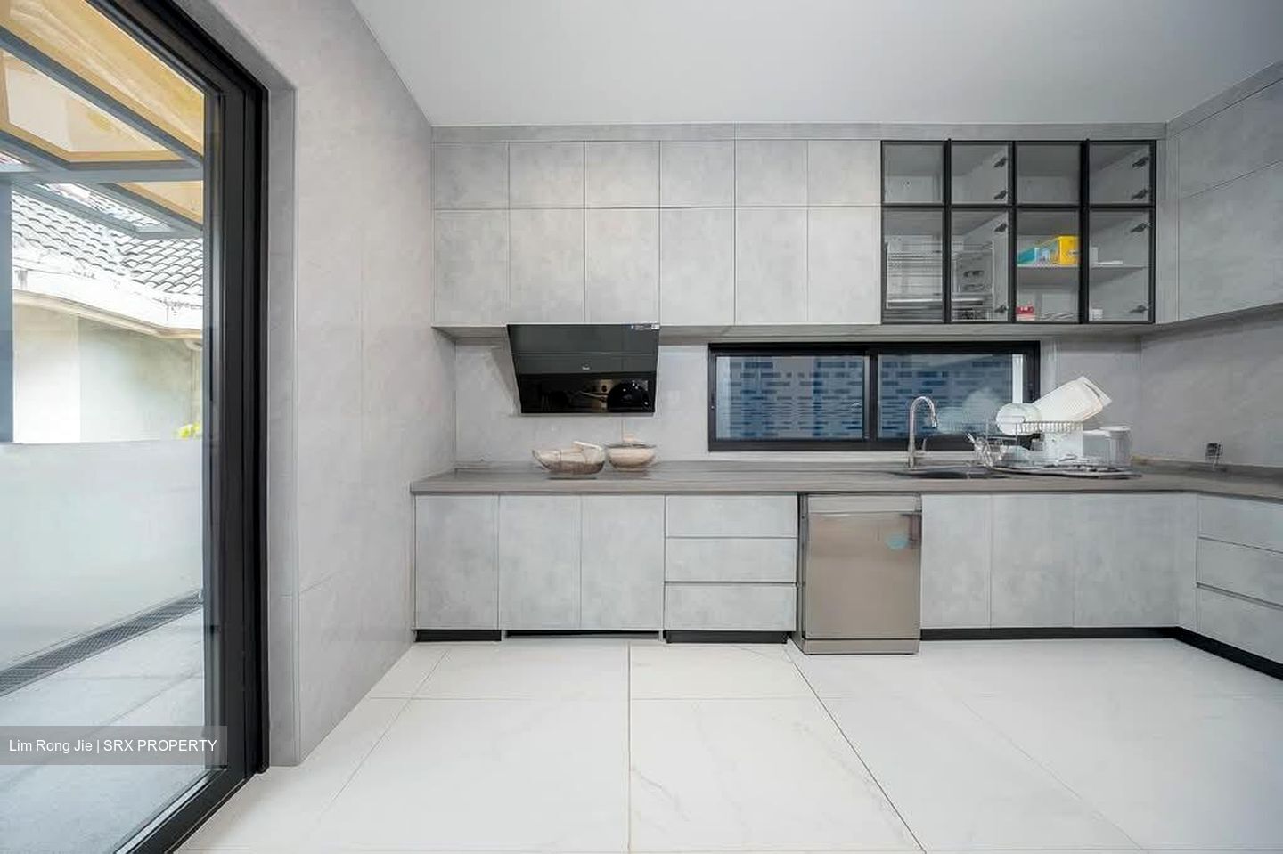 Serangoon Garden Estate (D19), Semi-Detached #547006391